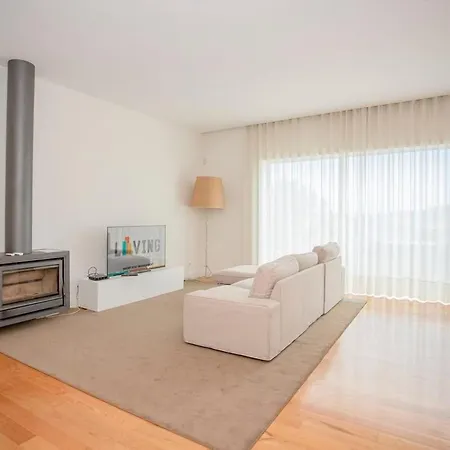 Douro Dream View With Parking By Liiiving * Vila Nova de Gaia