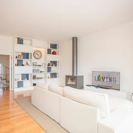 Douro Dream View With Parking By Liiiving Vila Nova de Gaia